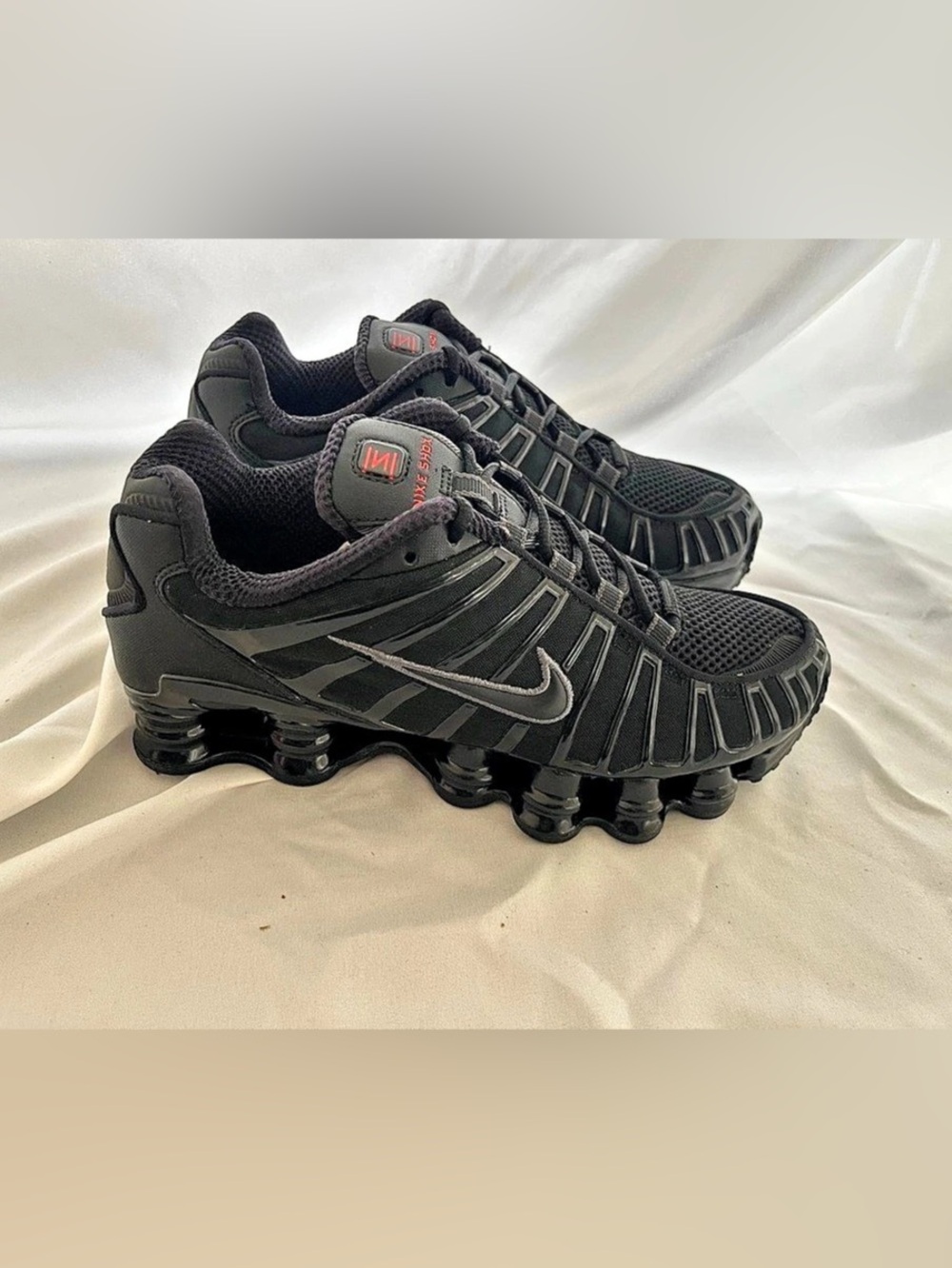 Nike Shox TL Black/Metallic Black US 6.5 NWT
